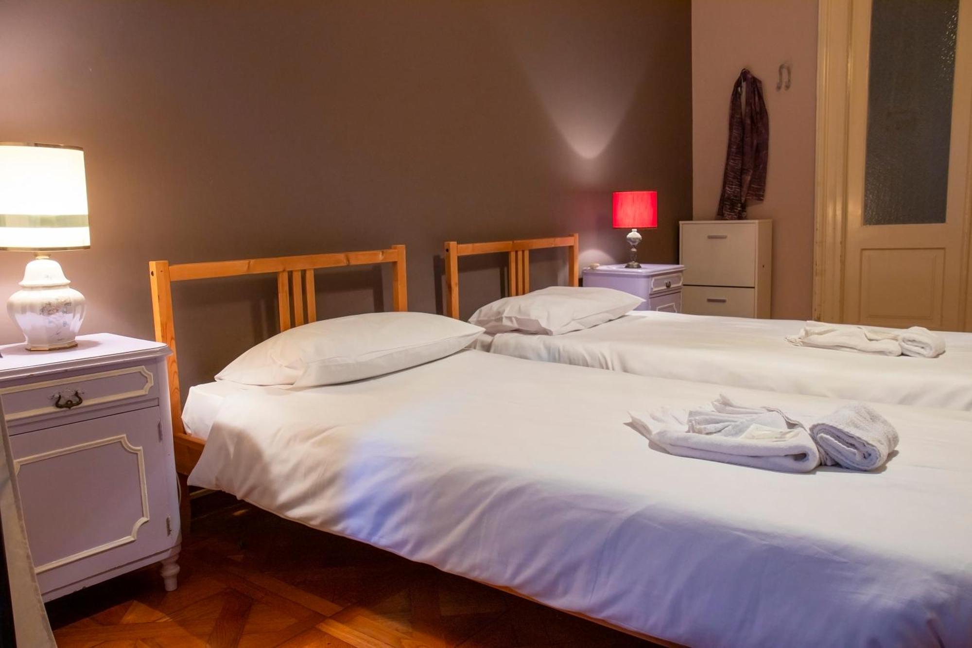 Hostel Teatro Trieste Eksteriør billede